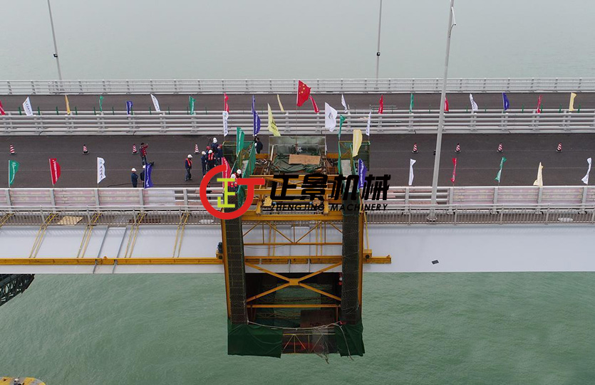 橋梁檢測(cè)車(chē)